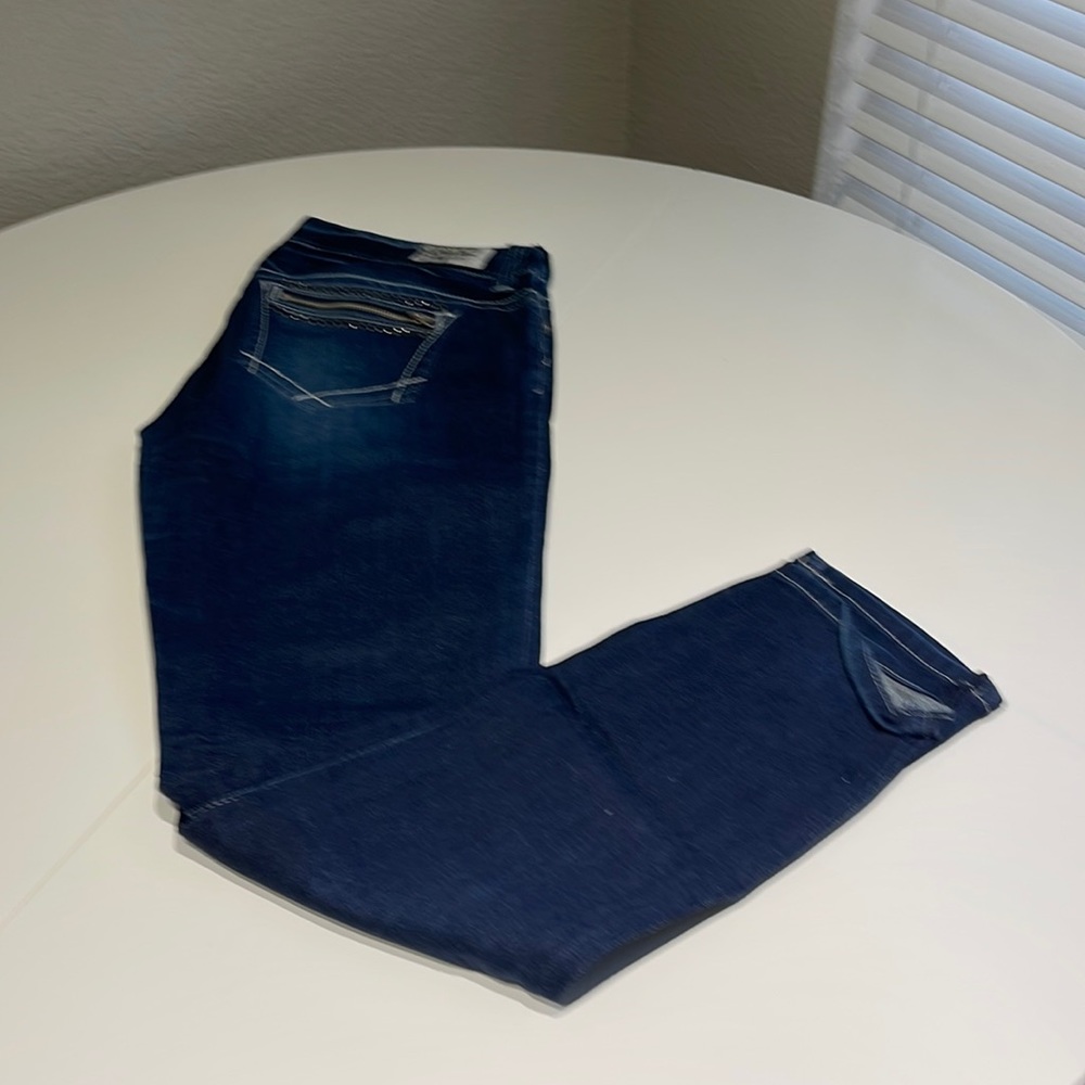 Women’s Guess Jeans size 31